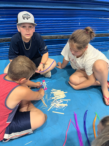 kids on working on craft ARTS AND CRAFTS